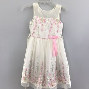 Youth girls dress - Size 8